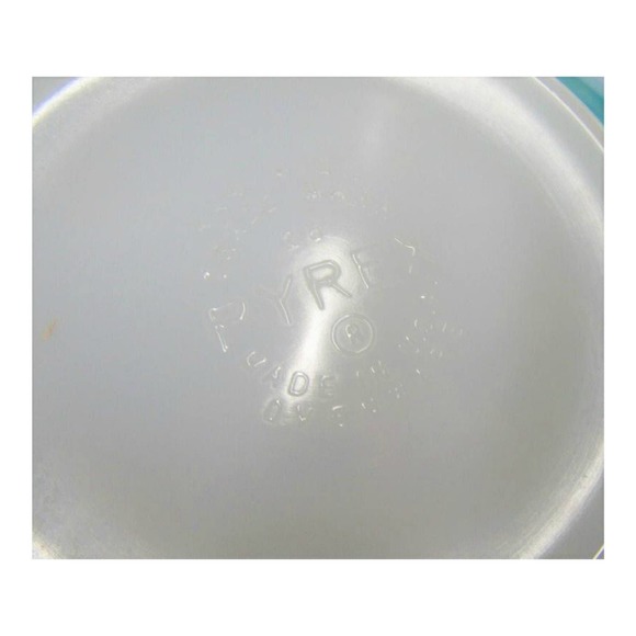 Pyrex Butterprint 4 Qt Cinderella Bowl 444, Turquoise Pyrex - Picture 4 of 7